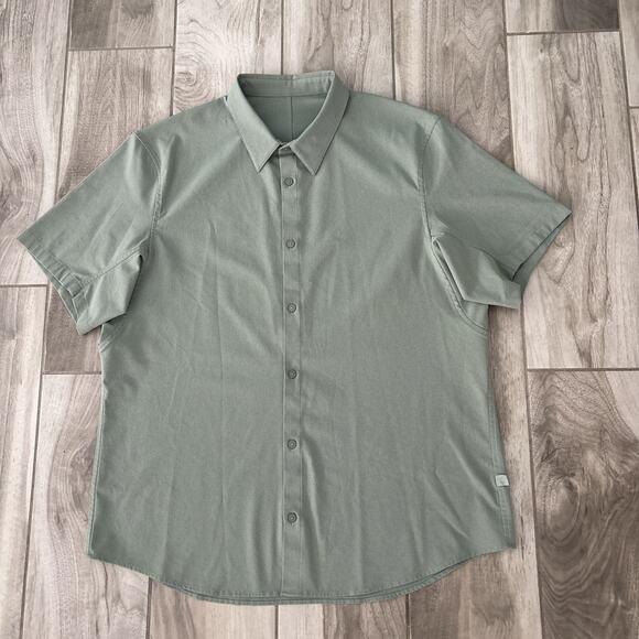 Lululemon Men’s Airing Easy Short Sleeve Button Up Shirt Green Size XXL - Picture 1 of 9